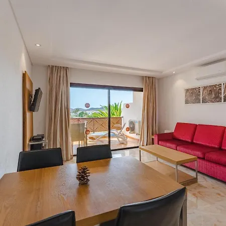 349 Royal Park Albatros Pool, Terrace And Ac Apartment