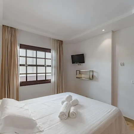 349 Royal Park Albatros Pool, Terrace And Ac * San Miguel de Abona
